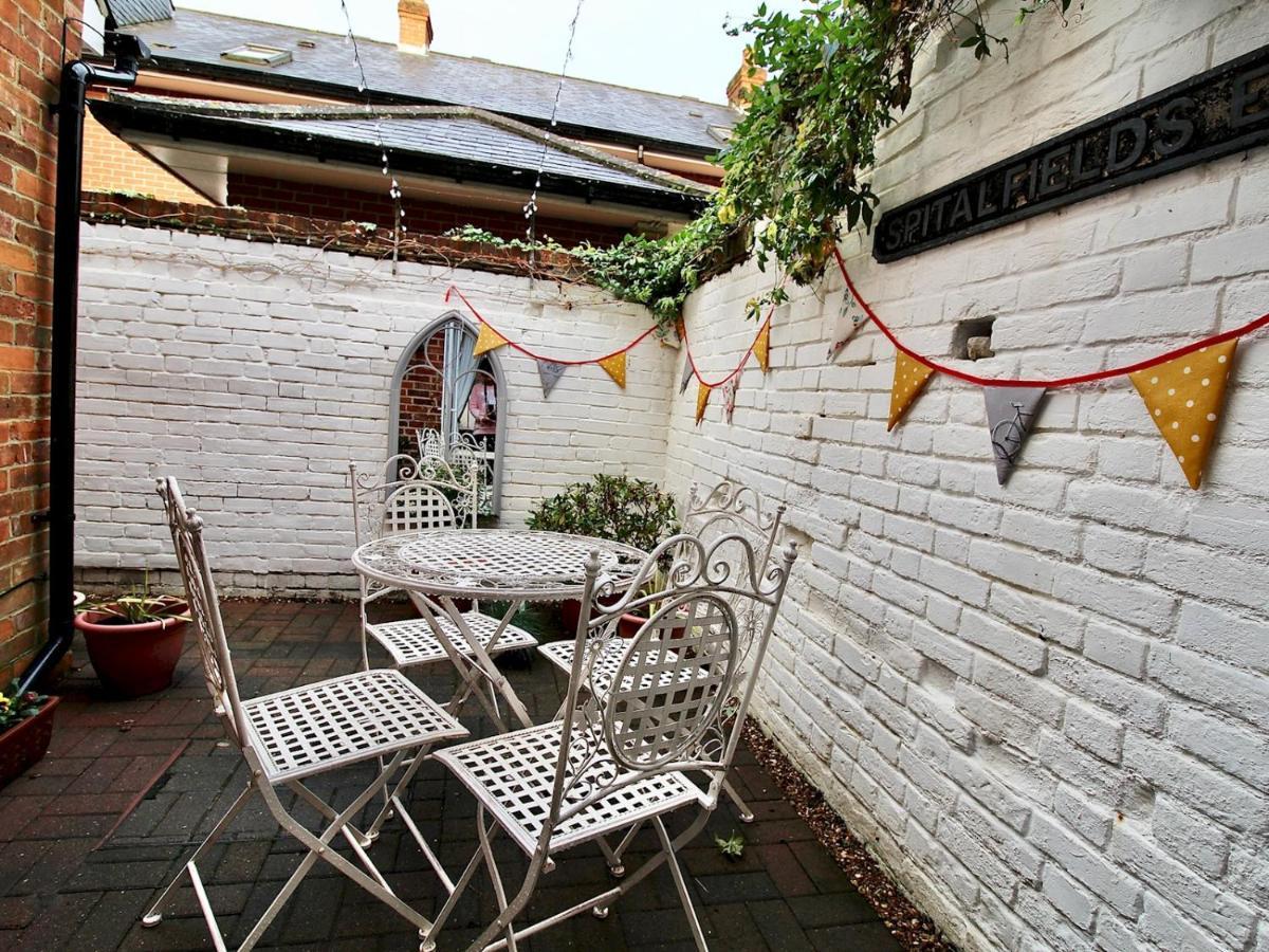 A Character Cottage In Historical Canterbury Esterno foto