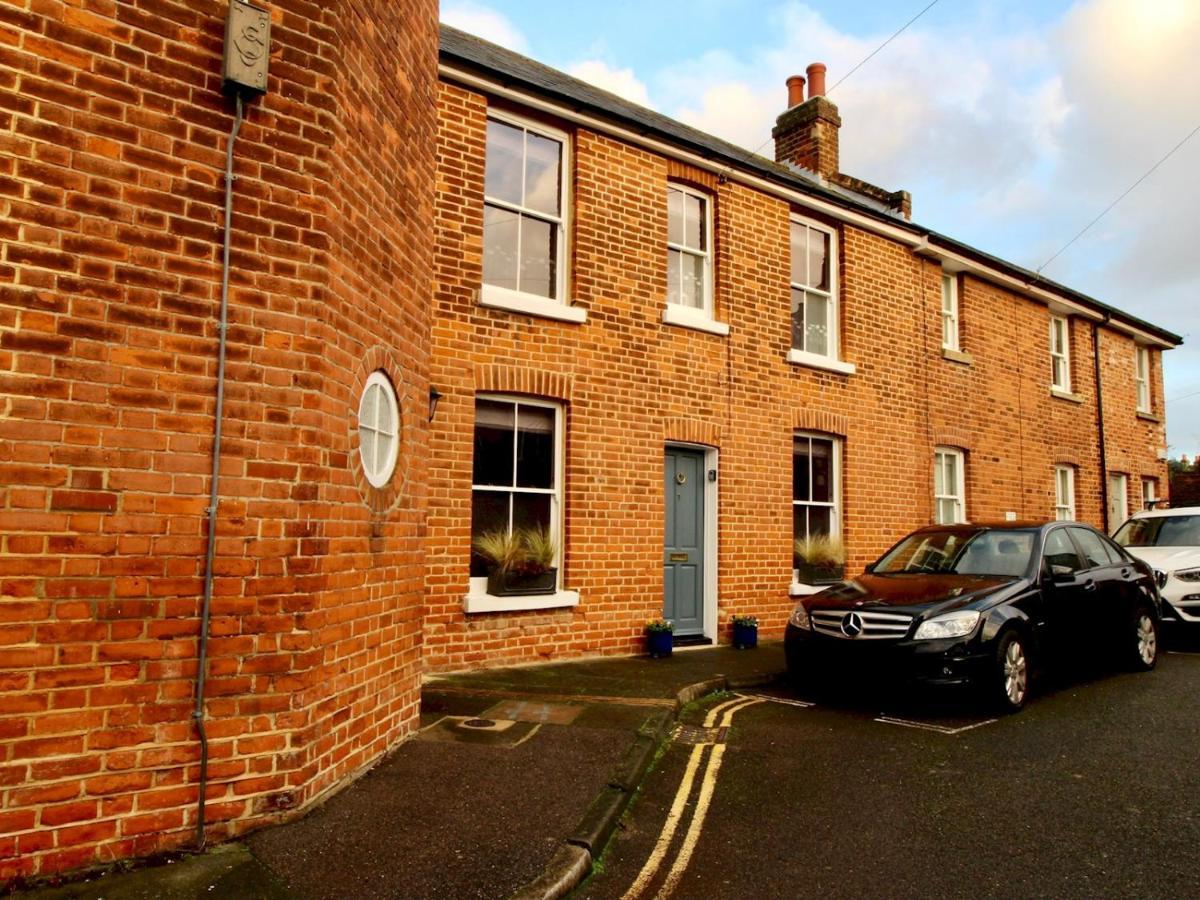 A Character Cottage In Historical Canterbury Esterno foto