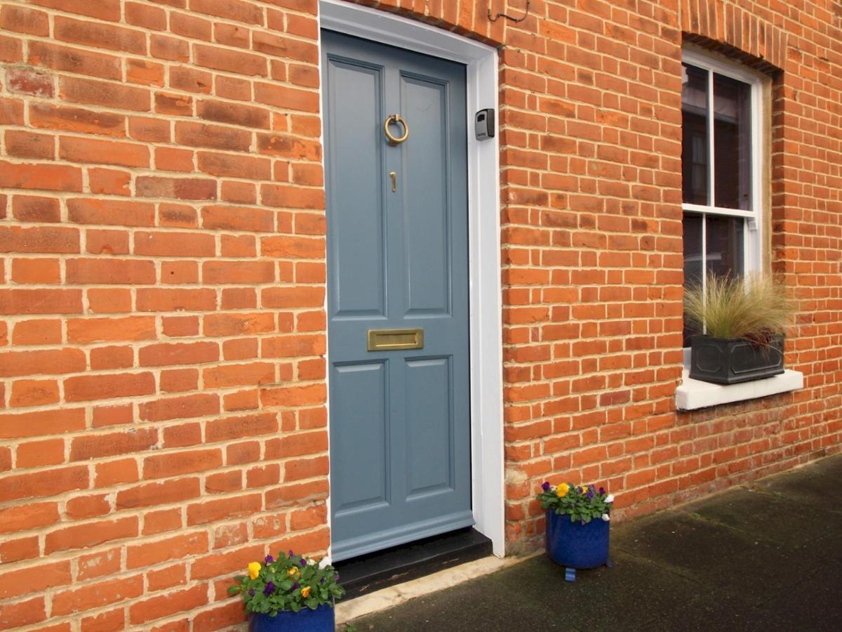 A Character Cottage In Historical Canterbury Esterno foto